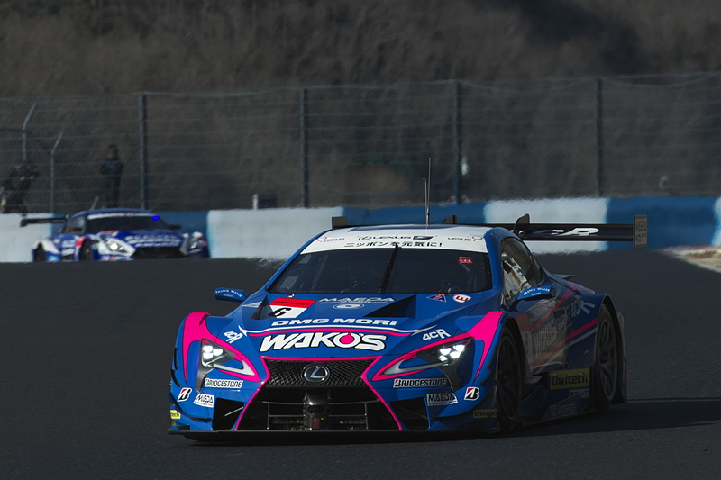 2日目総合トップはWAKO'S 4CR LC500。2位は1日目の3位だったZENT CERUMO LC500