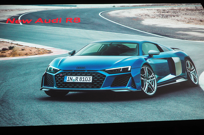 新型「R8」