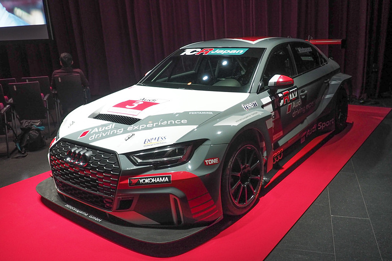 Audi RS 3 LMS