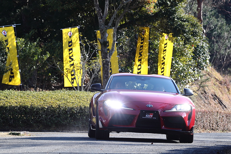 脇坂寿一氏による新型スープラのデモラン