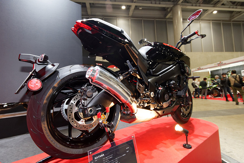 こちらはヨシムラブースにあるカスタムされたKATANA