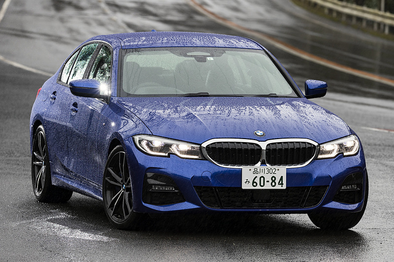 試乗車の330i M Sport（632万円）