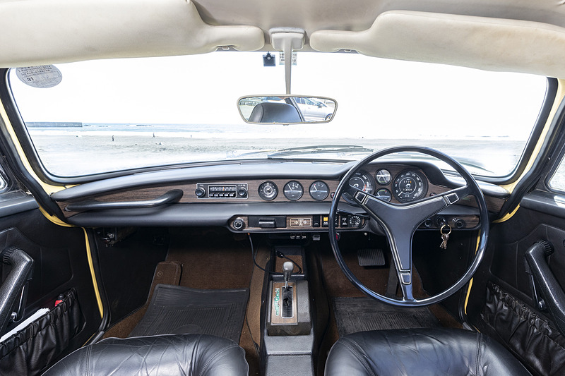 1800ESのインパネ