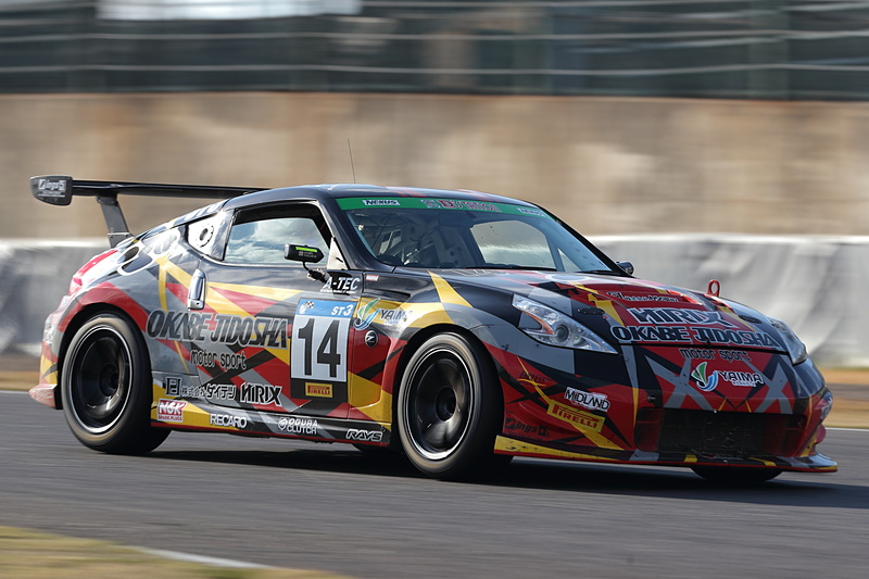 ST-3 4位 No.14 岡部自動車YAIMA34Z（Fairlady Z）