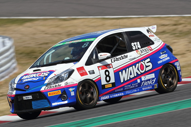 ST-4 5位 No.8 WAKO'S TRUST 渡邊建設 field WM HPI Vitz（Vitz GRMN turbo）