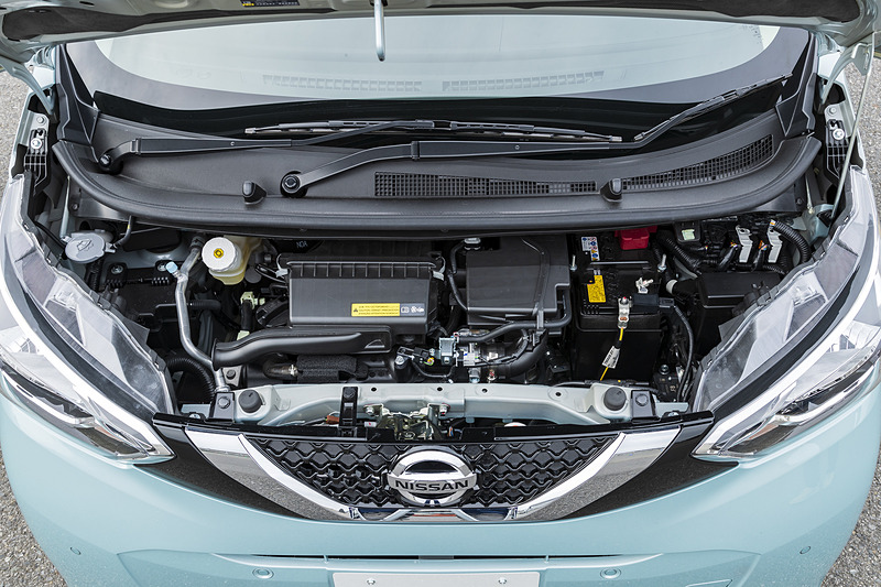 エンジンは自然吸気のみ。スペックは最高出力38kW（52PS）/6400rpm、最大トルク60Nm（6.1kgm）/3600rpm