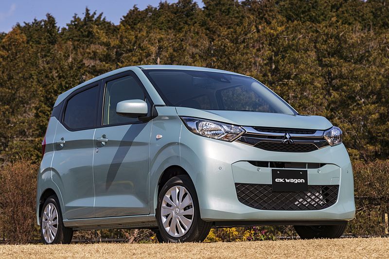 撮影車両はGグレード。ボディカラーはミントブルーメタリック