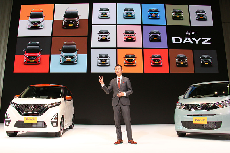 新型デイズでは「マカロンの色の組み合わせにインスピレーションを受けた」というデイズ ハイウェイスター専用の2トーンカラーなど、モノトーン13種類、2トーン4種類の計17種類というワイドカラーバリエーションを展開