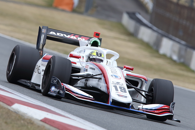 Car No.19 関口雄飛（ITOCHU ENEX TEAM IMPUL / TOYOTA）