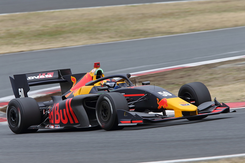 Car No.50 ルーカス・アウアー（オーストリア）（B-Max Racing with motopark / HONDA）