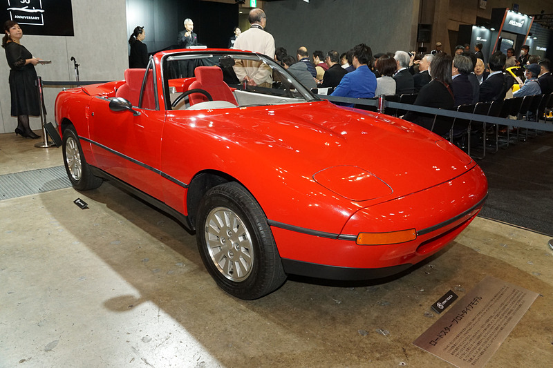 1985年に製作し、米国カリフォルニア州にて試走評価を実施した車両「ロードスター プロトタイプモデル」