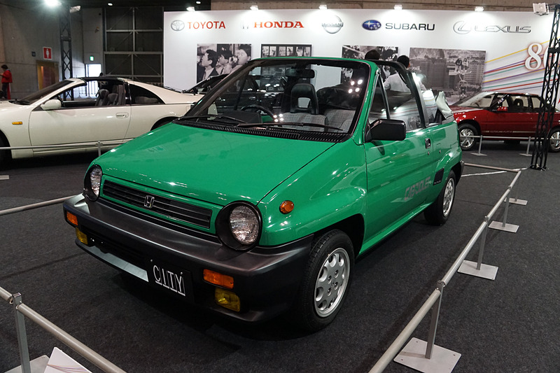 シティ・カブリオレは、「シティは、ニュースにあふれてる」のキャッチコピーとともに人気を博し、「トールボーイ スタイル」の先駆けとなった「シティ」のオープンモデル