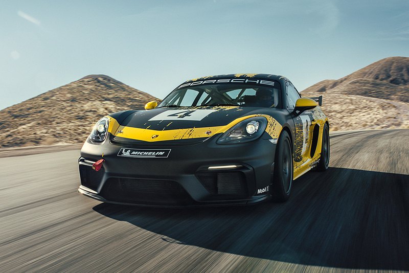 718 ケイマン GT4 クラブスポーツの走行イメージ