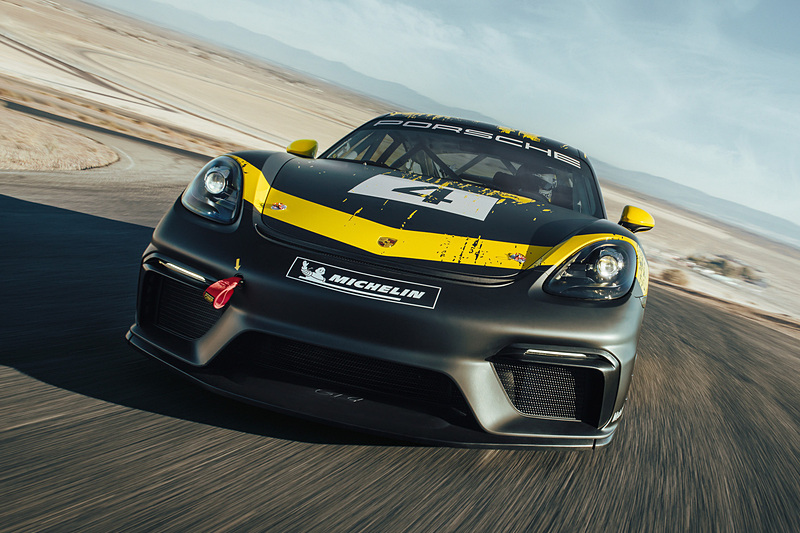 718 ケイマン GT4 クラブスポーツの走行イメージ