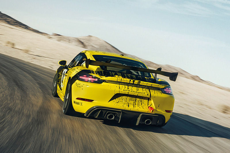 718 ケイマン GT4 クラブスポーツの走行イメージ