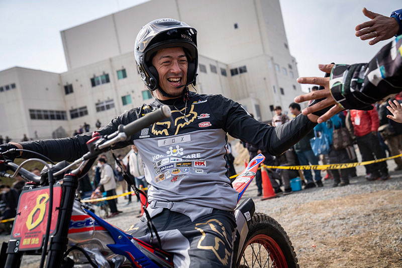 参加ライダーの藤原慎也選手