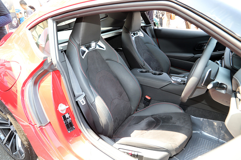 直列4気筒仕様の新型スープラ