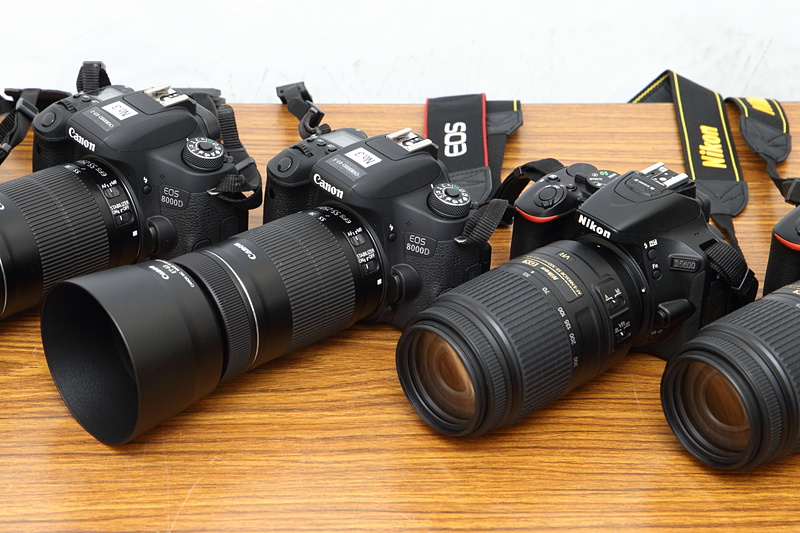 用意されたカメラはキヤノン EOS 8000D＋EF-S55-250mm F4-5.6 IS STM、ニコン D5600＋DX NIKKOR 55-300mm F4.5-5.6G ED VRの2機種