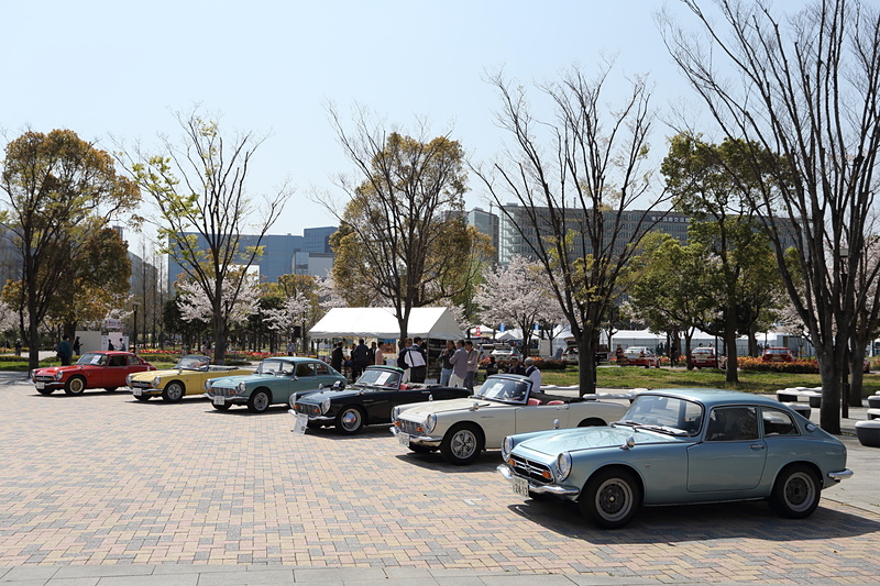 カローラIIやカローラFX（しかもLIMITED）、そしてカローラ レビンなど昭和の時代に発売されたクルマをホイールに至るまで完全ノーマルの姿で平成最後の春に眺められるのも、今よりも輸入車購入のハードルが高かった時代のアウディ クワトロがこれだけ揃うのも、ホンダの“エス”を一堂に見られるのも、とても貴重かつ至福の時間。日ごろから維持管理し、出展してくれたオーナーの皆さまに感謝としか言いようがない