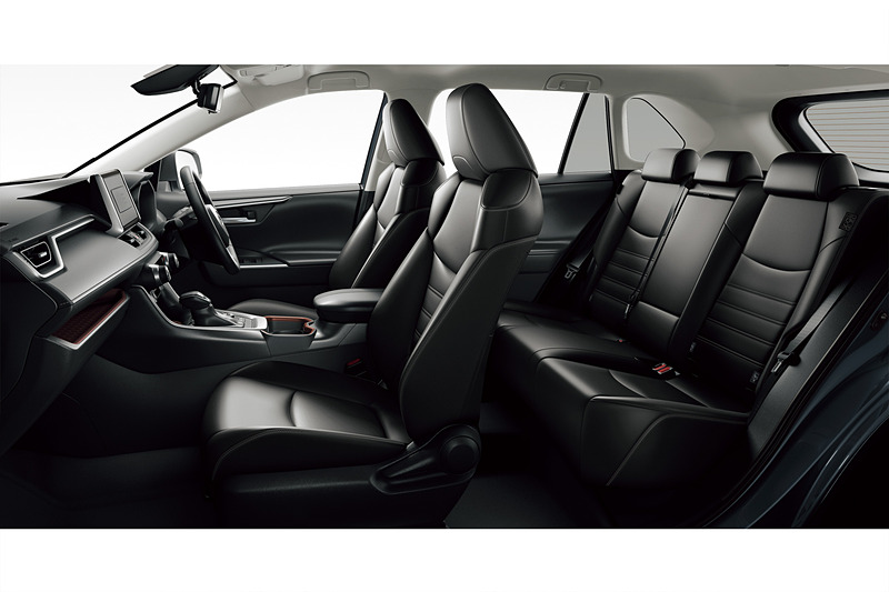 G“Z package”（内装色：ブラック）