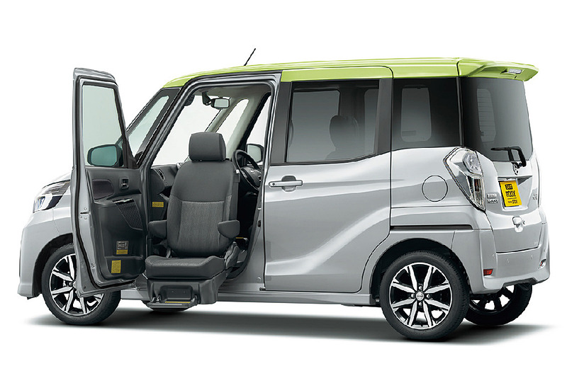 デイズ ルークス 助手席スライドアップシート