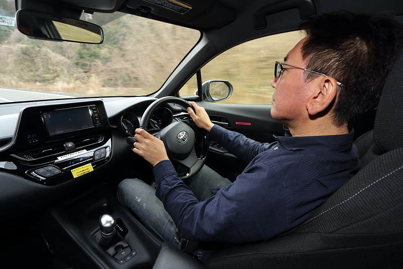 夏タイヤとの極端な差は感じられなかった