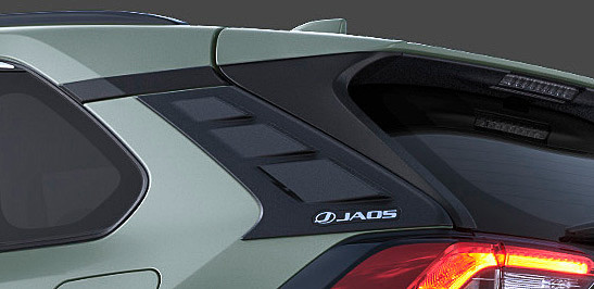 全車対応のピラープロテクターは3万1320円