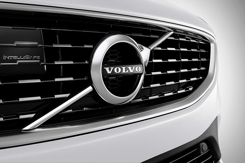 シルクメタルフレームのフロントグリル