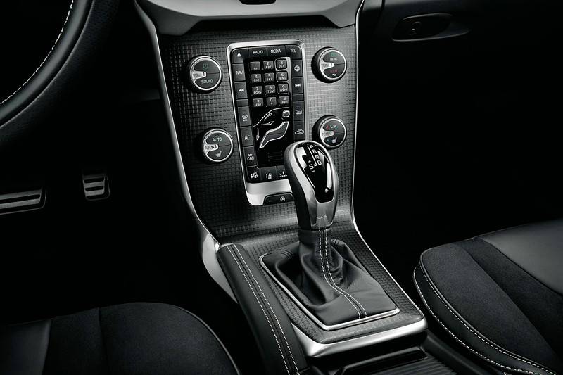 V40 T5 R-Design Final Editionのインテリア