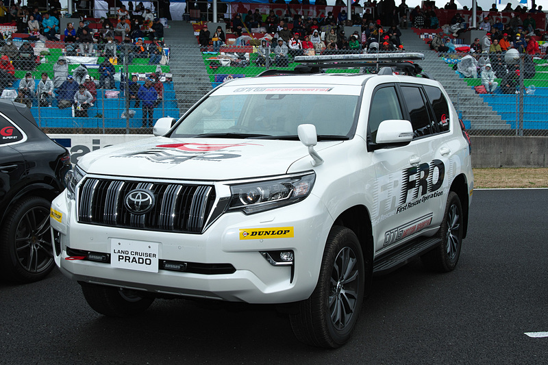 トヨタ「ランドクルーザー プラド」