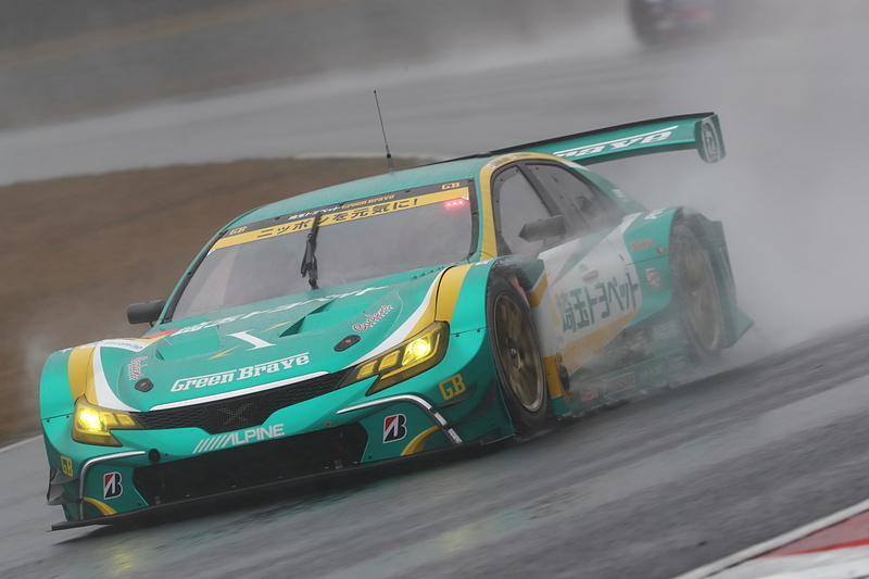 3位は52号車 埼玉トヨペットGB マークX MC（脇阪薫一/吉田広樹組、BS）