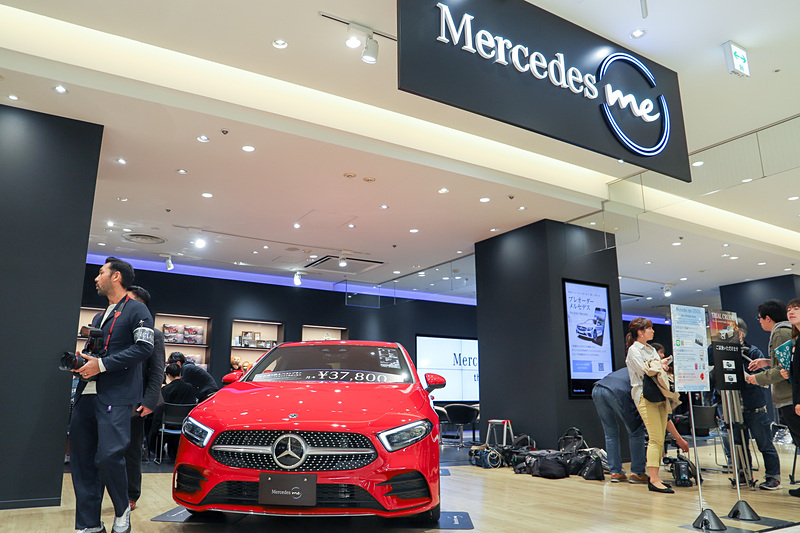 4月15日にグランドオープンしたMercedes me GINZA the limited store。8月25日までの期間限定店舗