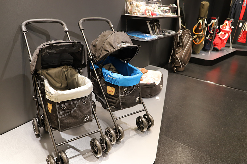 メルセデスブランドの旅行用アイテム、ペット用品、ゴルフ用品なども