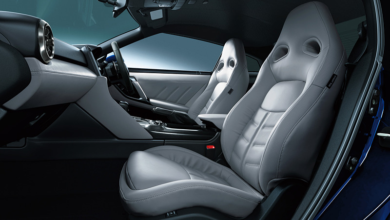 NISSAN GT-R 2020年モデル Premium editionのインテリア