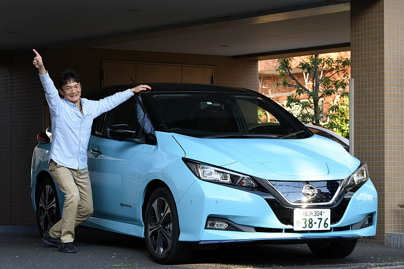 鈴鹿PAに向けて元気にスタート（朝6時なのでポーズが硬いのはご愛敬）