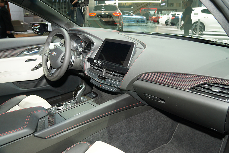 キャデラックの新型FRセダン「CT5」2020年モデル