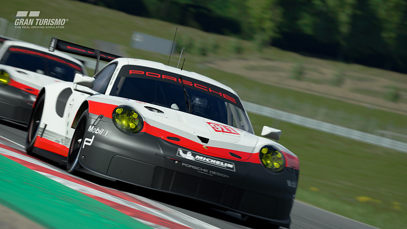 3回行なわれる予選は、ぞれぞれ異なるコースとマシンで実施