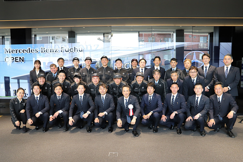 ヤナセ 府中支店のスタッフ