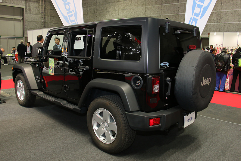 グイドシンプレックス ジャパンのステアリングコントロールシステムを装着した「ラングラー アンリミテッド」