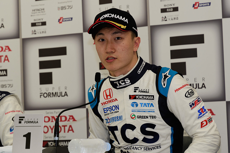 デビューレースでポールポジションを獲得した牧野任祐選手（65号車 TCS NAKAJIMA RACING SF19）