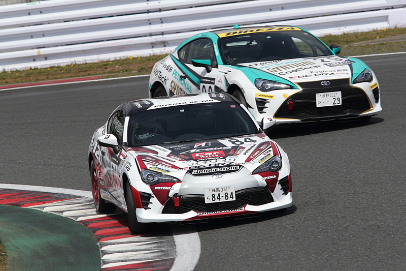 86/BRZレースでは毎戦僅差の厳しいレース展開となる