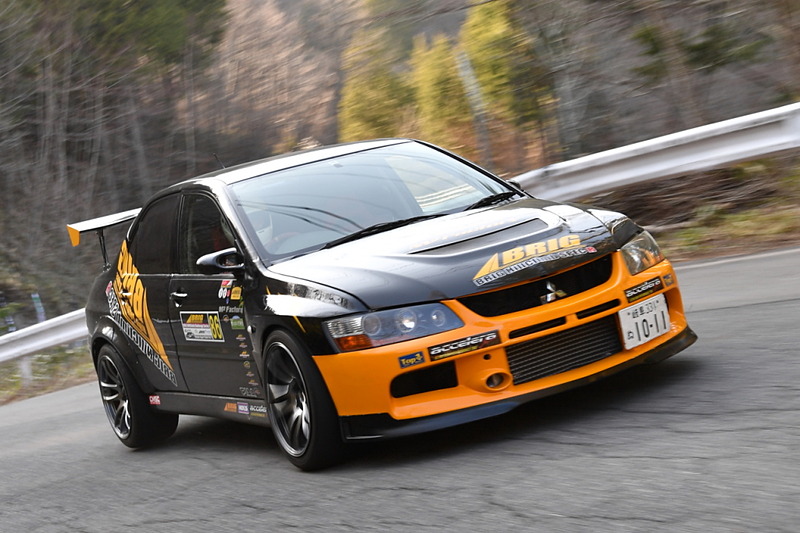 「御嶽スーパーヒルクライムvol.1」X-tremeクラスの優勝は三枝重光選手（ゼッケン86 TOP1・M2ファクトリーBRIGランサー）。タイムはこの日最速の5分9秒2を計測