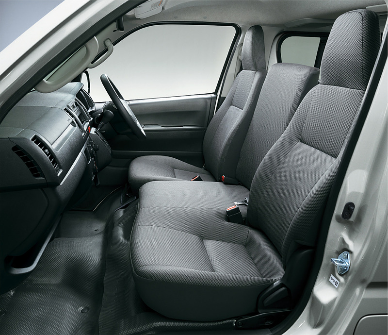 ボンゴブローニイバン GL（2WD）