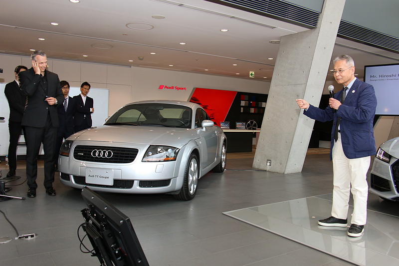 柏木氏はTTシリーズについて「バウハウス的な形態、バウハウス的な理念をなぞらえている」と表現