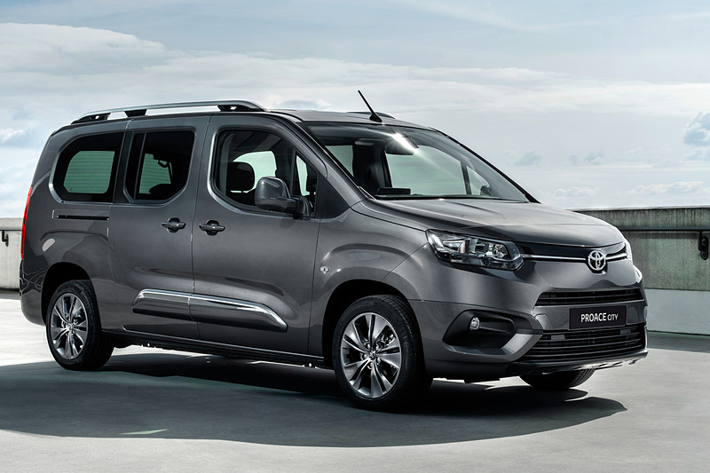 新型小型商用車「PROACE CITY」（ロングボディ）