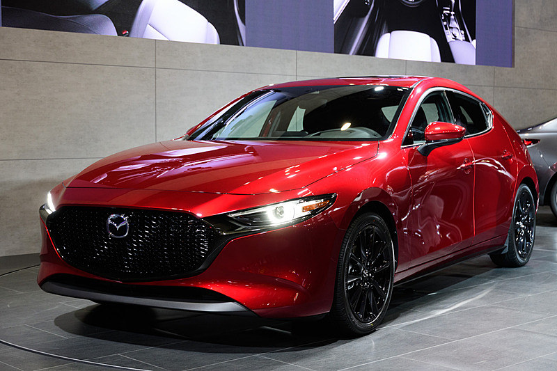 タミヤが静岡ホビーショーで発表する「1/10 RCC MAZDA 3（TT-02シャーシ）」の実車