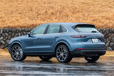 試乗インプレ】あくまで機能性重視がポルシェ流。第3世代の「カイエン