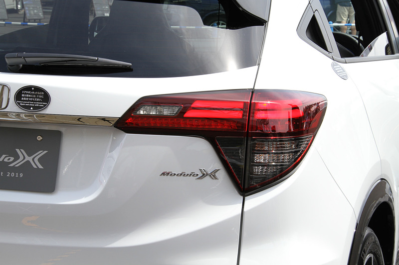 さまざまな専用装備を装着するVEZEL TOURING Modulo X Concept 2019のエクステリア。Modulo Xらしいデザインが与えられている