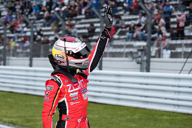 GT500クラス優勝の38号車 ZENT CERUMO LC500（立川祐路/石浦宏明組、BS）