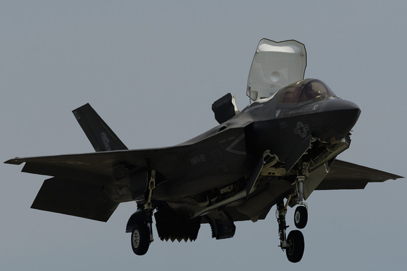 ホバリングしたので「写真で見る」風に